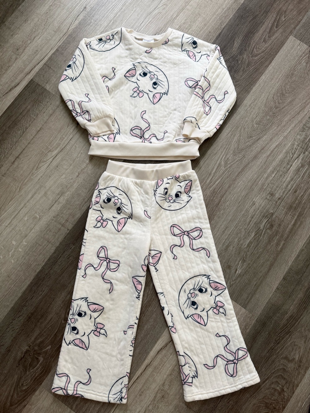 Disney Cream the aristocats pants and sweater set with Pink Accents